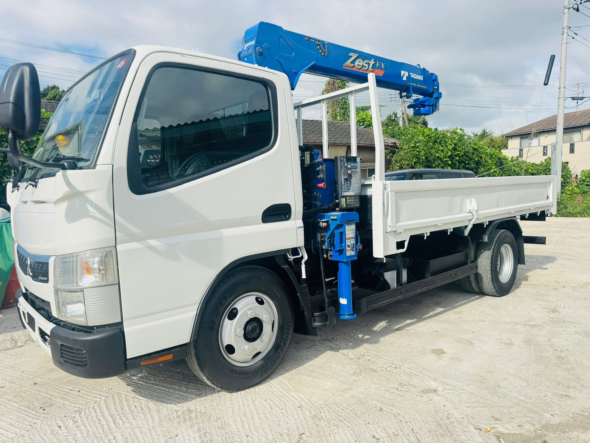 クレーン付きトラック(ユニック車)中古販売